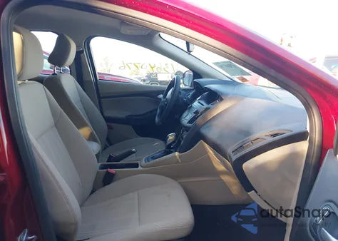 2016 Ford Focus Se z USA, uszkodzony, nr VIN 1FADP3F20GL394542